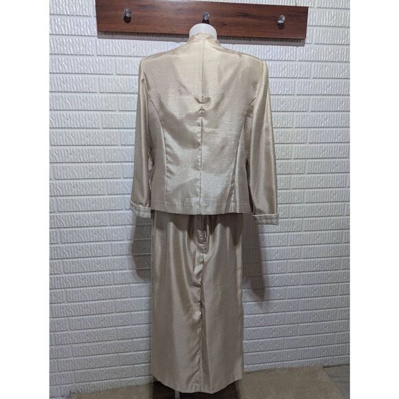 Perception Women's Beige With Checked Pattern Tank 3-Piece Dressy Suit Set Size - Picture 5 of 7